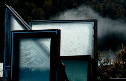 Foto: &copy; Belinda Renee Dragset, "Husl&oslash;se vinduer p&aring; RIR"