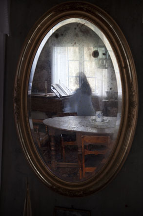 Foto: &copy; Belinda Renee Dragset, "Musikk fra svunne tider"