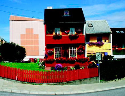 Foto: &copy; Christa Oskarsson. Hva byggen&aelig;ringen har skapt.