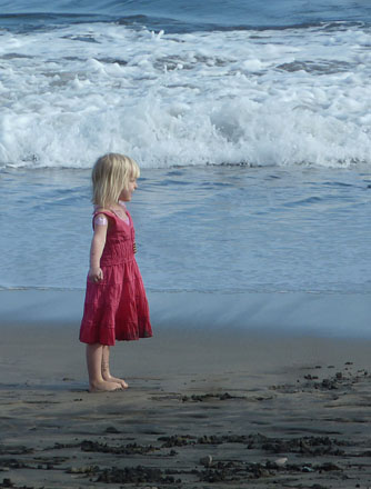 Foto: &copy; Eli Sunde Eidskrem, "P&aring; stranden"