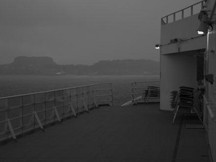 Foto: &copy; Jonas Hallberg Eggen, "Skipsdekk"