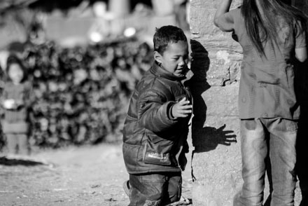 Foto: &copy; Leif Erling Aasan, "Skal, skal ikke"