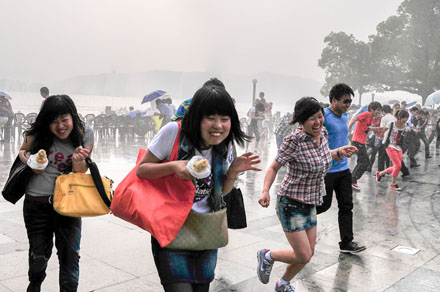 Foto: &copy; Leif Erling Aasan, "Skybrudd"