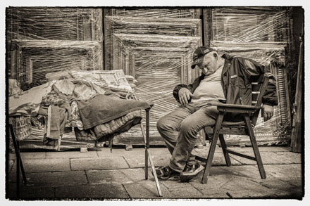 Foto: &copy; Leif Erling Aasan, "Snart i glass og ramme"