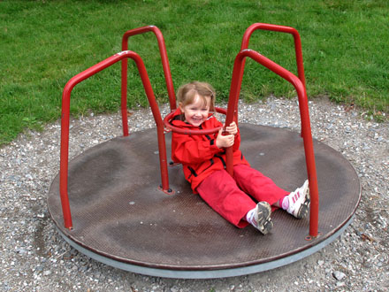 Foto: &copy; Sarah Jo Baumann Larsen, "Barnelek"