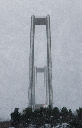 Foto: &copy; Tore Lange, "- te Kristiansund, foruten grunn" 